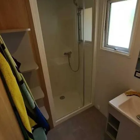 3 Etoiles - Piscine - Ccbaefg 캠프장