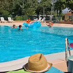 Zecamping 3 Dog Friendly Piscine Dans Le Parc Regional Du Verdon Κάμπινγκ