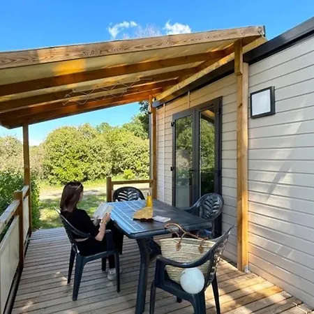 Zecamping 3 Dog Friendly Piscine Dans Le Parc Regional Du Verdon Camping Valensole